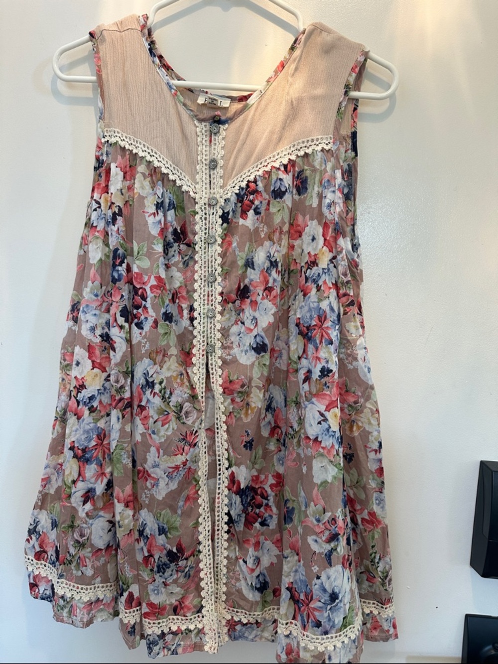 POL Floral Sleeveless Peasant Top - Blush Floral L